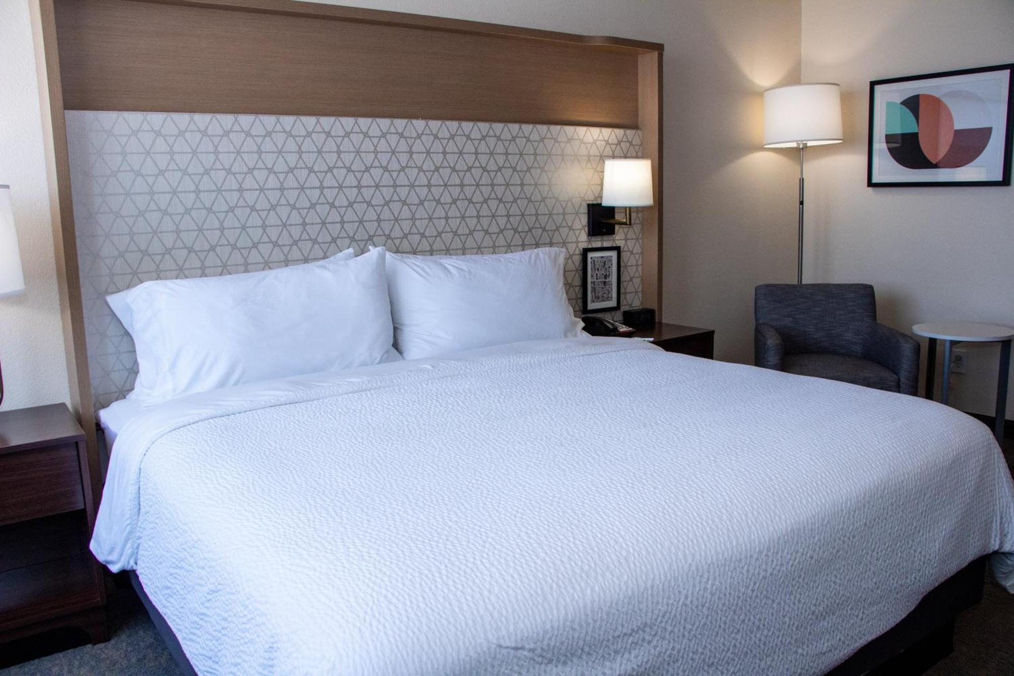 Holiday Inn Metairie New Orleans By Ihg Exterior photo