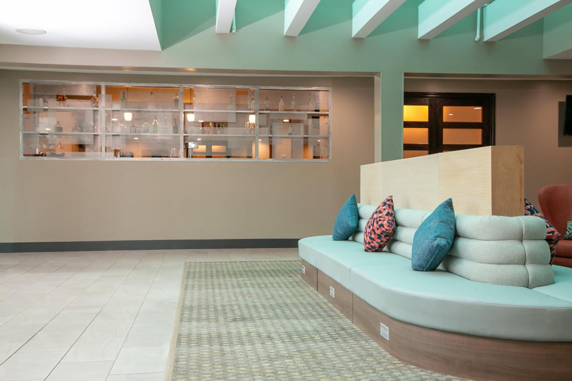 Holiday Inn Metairie New Orleans By Ihg Exterior photo