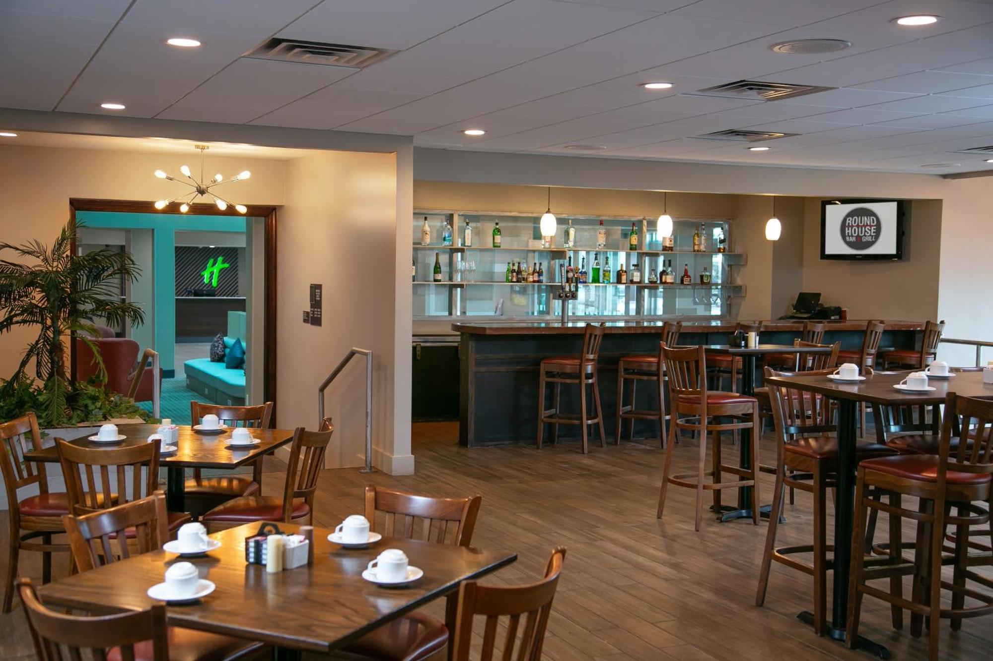 Holiday Inn Metairie New Orleans By Ihg Exterior photo